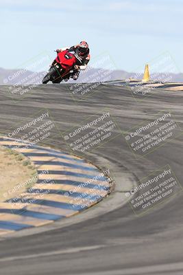 media/Nov-16-2025-Race Pace (Sun) [[8c5fa54630]]/Verified Riders/1-Turns 9 and 10 (925am)/